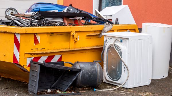 Basement Junk Removal in Lilburn